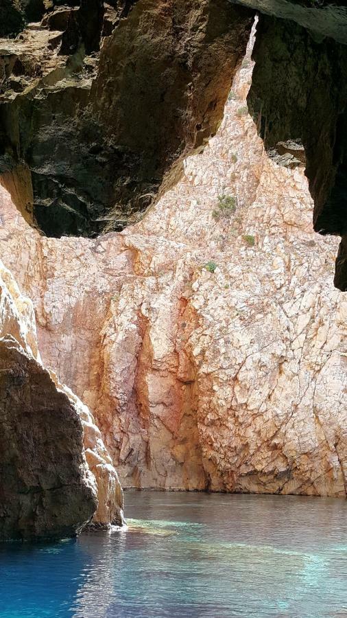 Tanca Piras - Emozioni A Strapiombo Sul Mare!!! Villa Nebida Dış mekan fotoğraf
